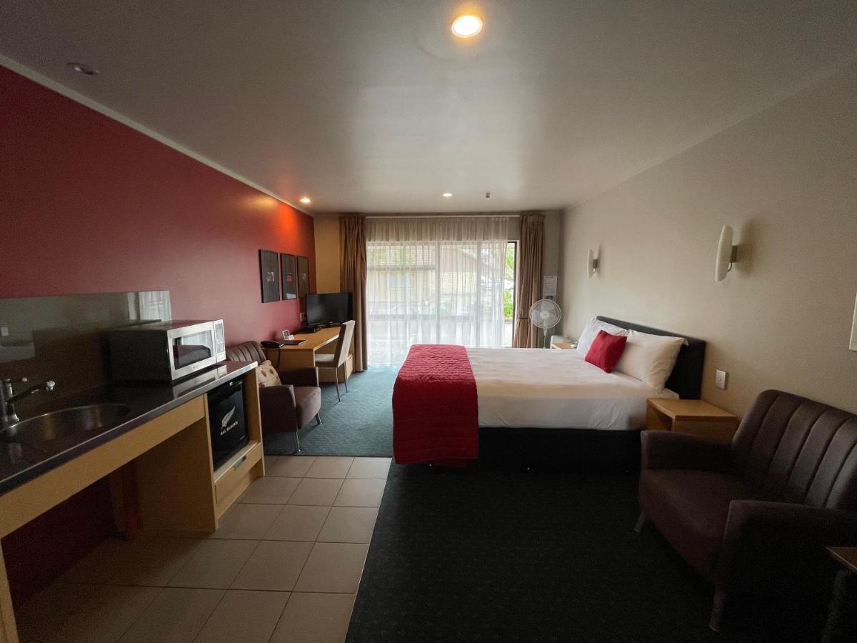 Bentleys Motor Inn Palmerston North Eksteriør bilde