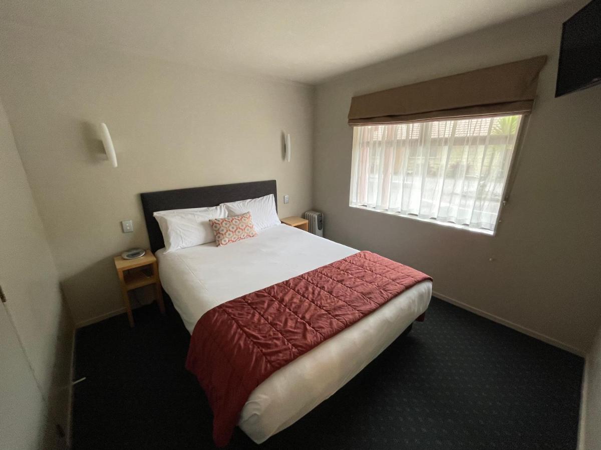 Bentleys Motor Inn Palmerston North Eksteriør bilde