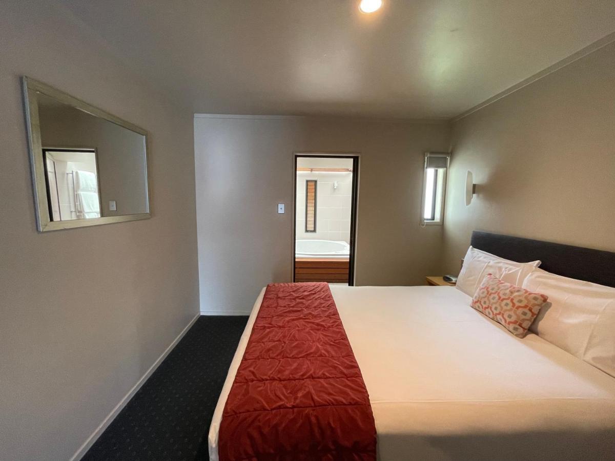 Bentleys Motor Inn Palmerston North Eksteriør bilde