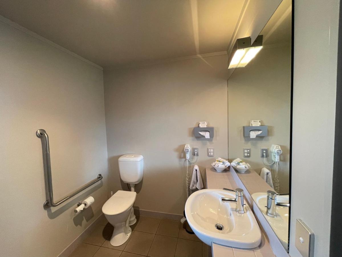 Bentleys Motor Inn Palmerston North Eksteriør bilde