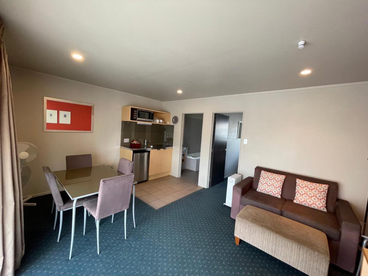Bentleys Motor Inn Palmerston North Eksteriør bilde