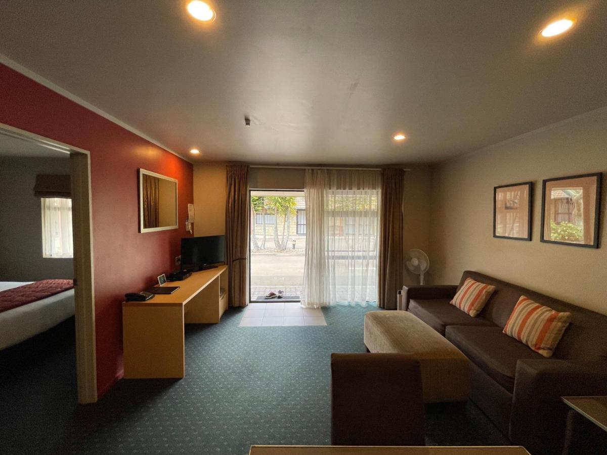 Bentleys Motor Inn Palmerston North Eksteriør bilde