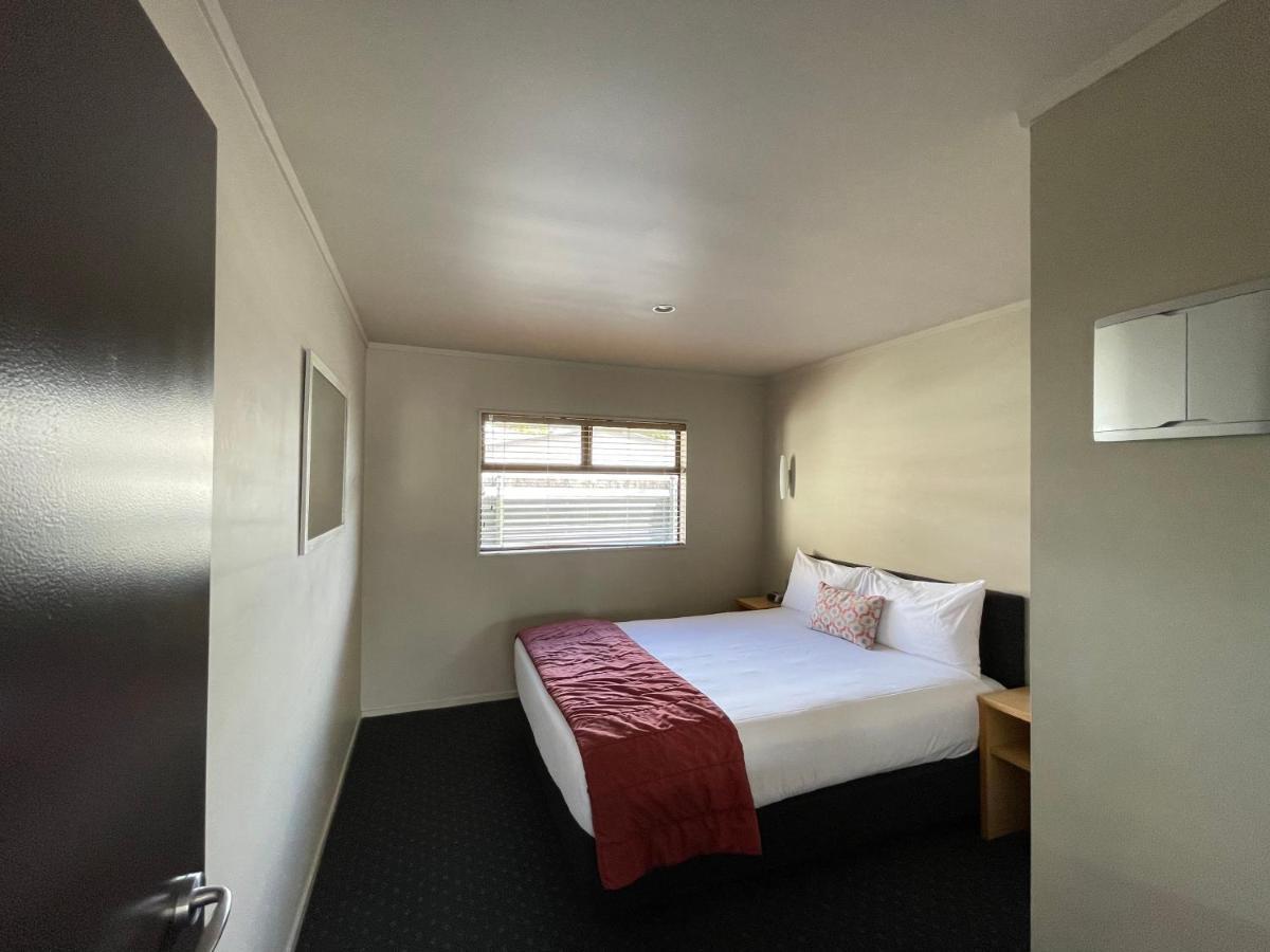 Bentleys Motor Inn Palmerston North Eksteriør bilde