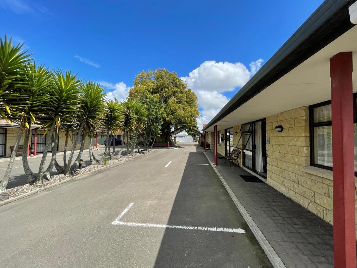 Bentleys Motor Inn Palmerston North Eksteriør bilde